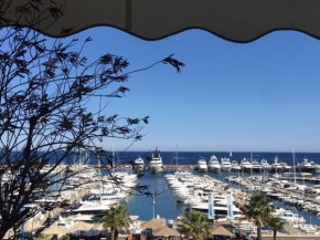 Appartement de standing face à la mer avec vue exceptionnelle sur les îles de Lerins, Mandelieu-La-Napoule